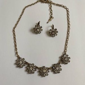 Chloe + Isabel necklace and earrings set